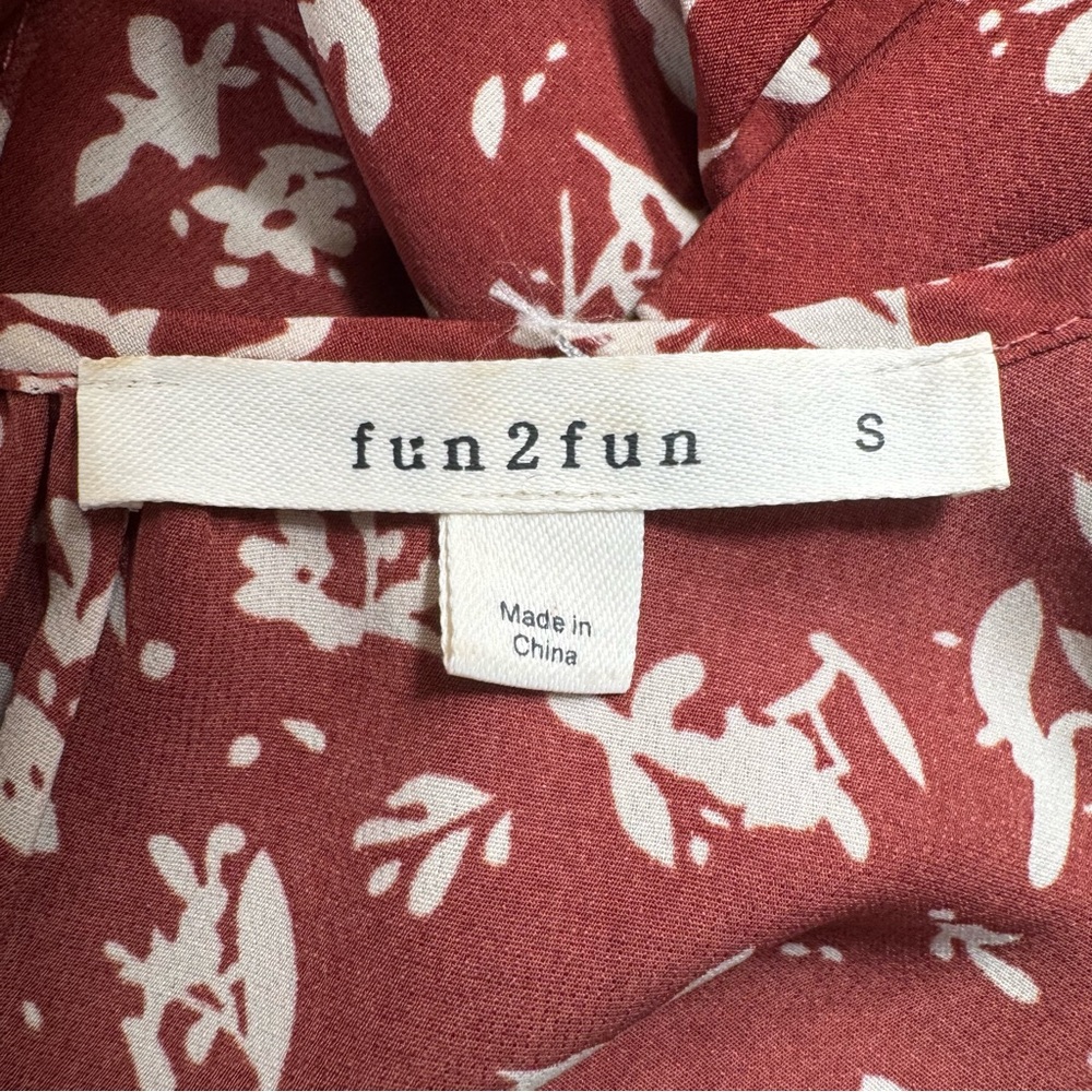 Women's Rust Floral Print Top Size Small - Picture 10 of 14